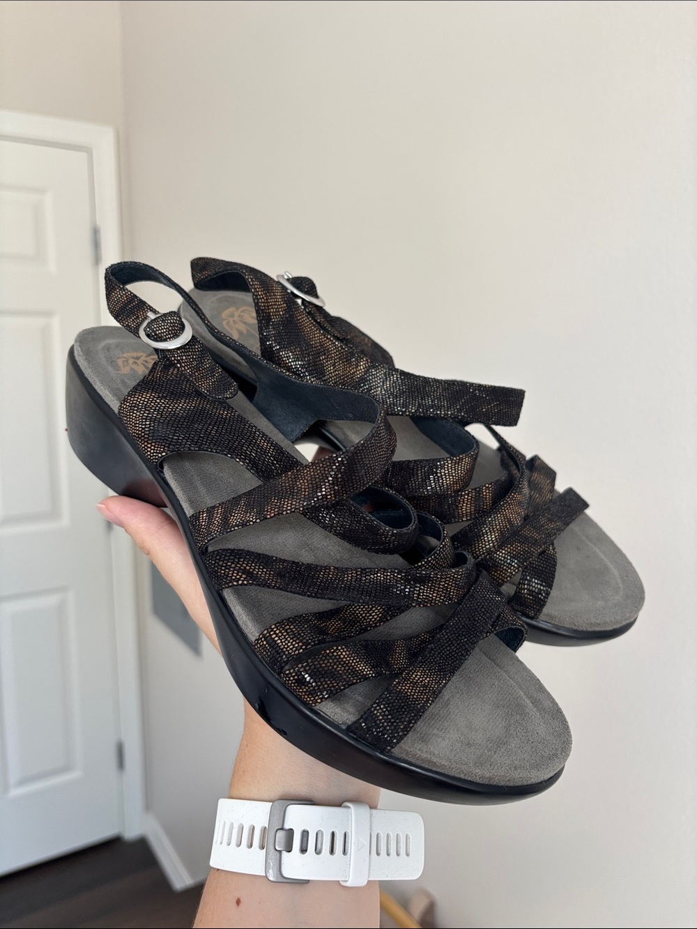 Dansko Dani platform sandals metallic shimmer bronze black leather slingback
